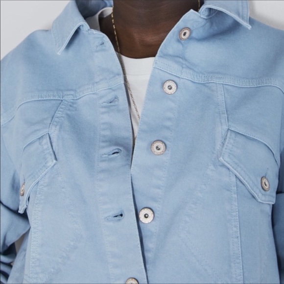 ZARA Denim Jacket Light Blue Size Medium NWT - Picture 3 of 12